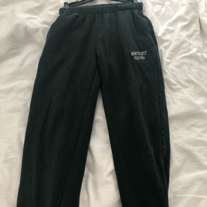 NANTUCKET SAILING SWEATS